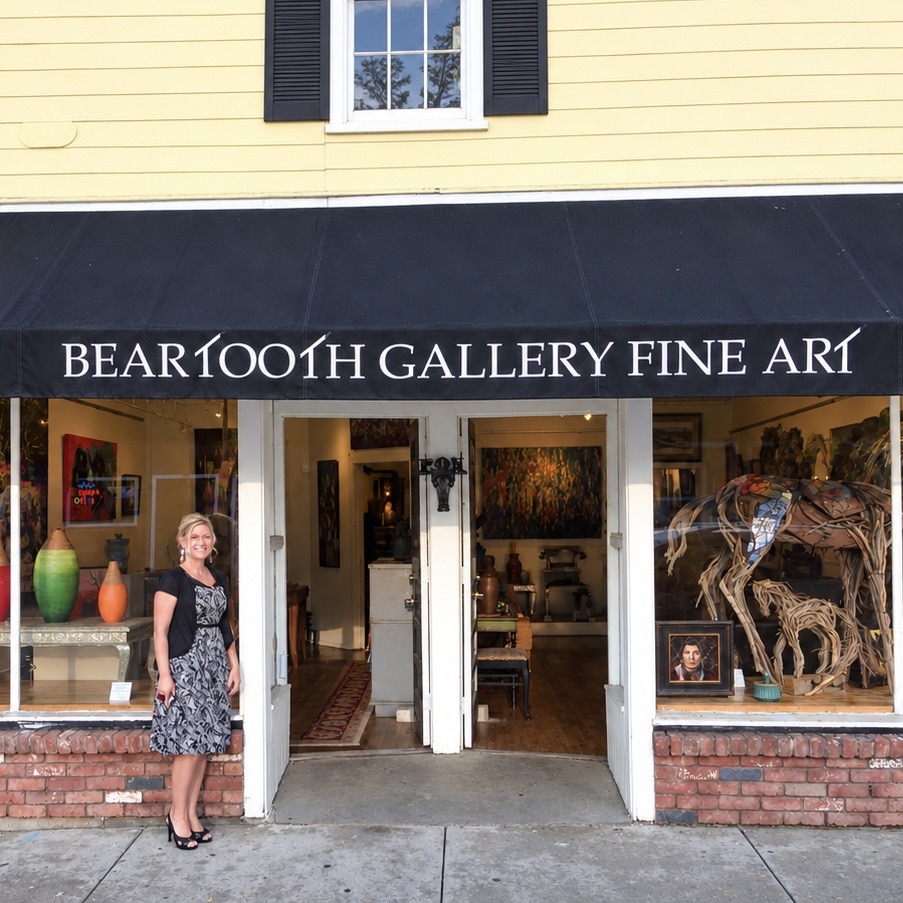Jennifer Vranes in front of the Beartooth Gallery Fine Art awning