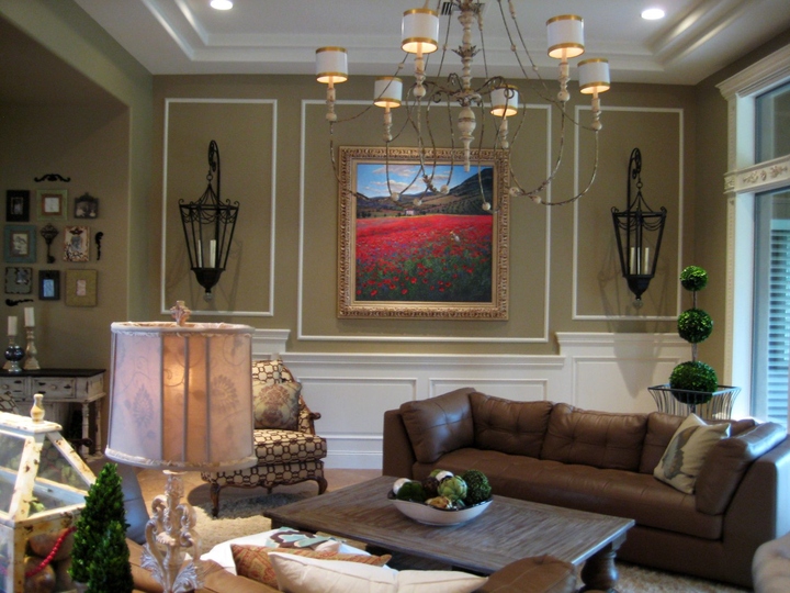 In Melissa Banfield's home — palette knife painting by Jennifer Vranes