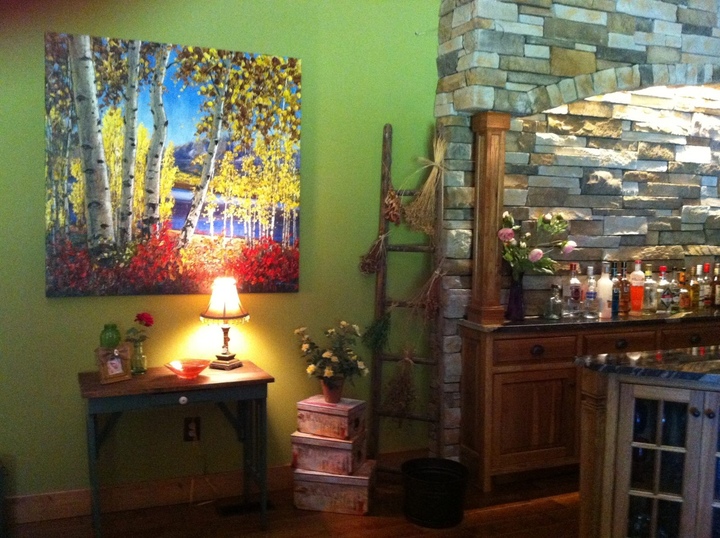 In Kathy Lenauer's home — palette knife painting by Jennifer Vranes